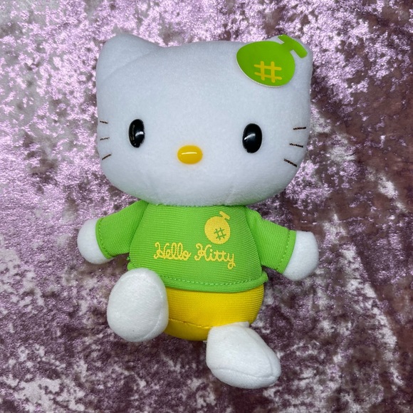 Y2K hello Kitty themed plushie - Picture 3 of 5